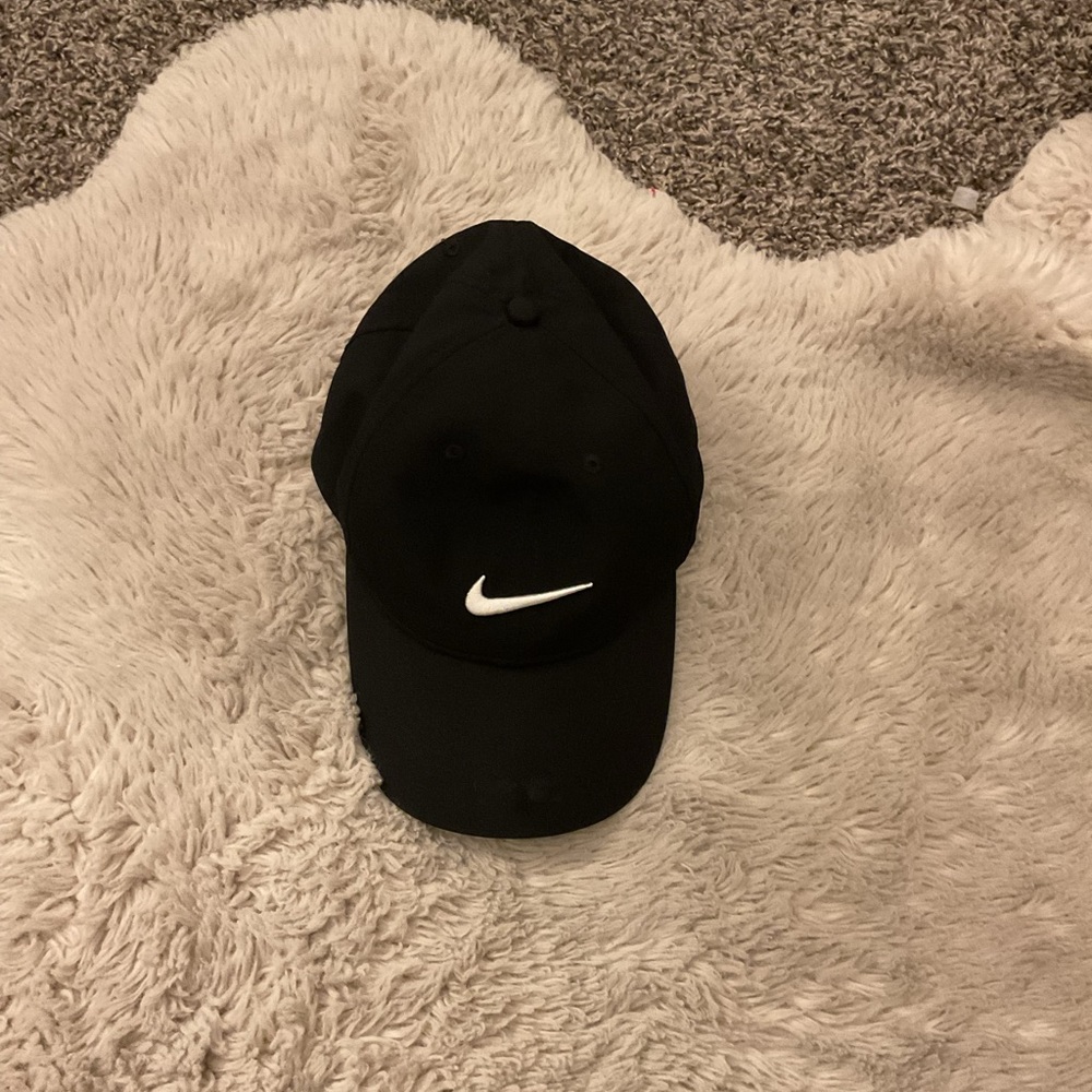 nike black hat